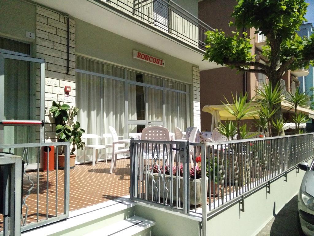 Hotel Ronconi Rimini Exterior foto